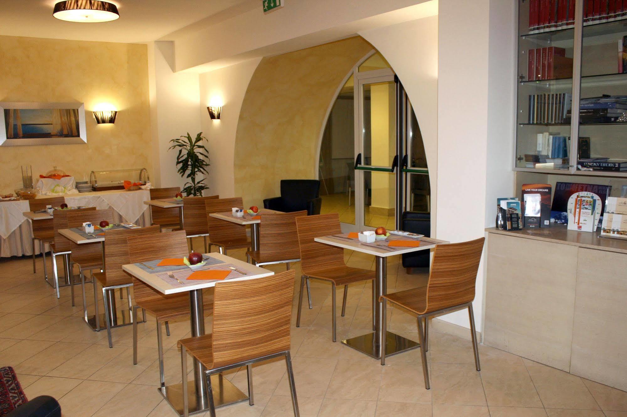 Hotel Villa Cibele Catania Luaran gambar